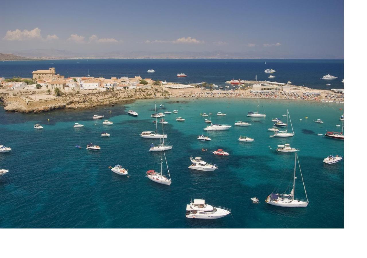 Luxury New Apartment City Centre & Beach, Alicante Exteriör bild