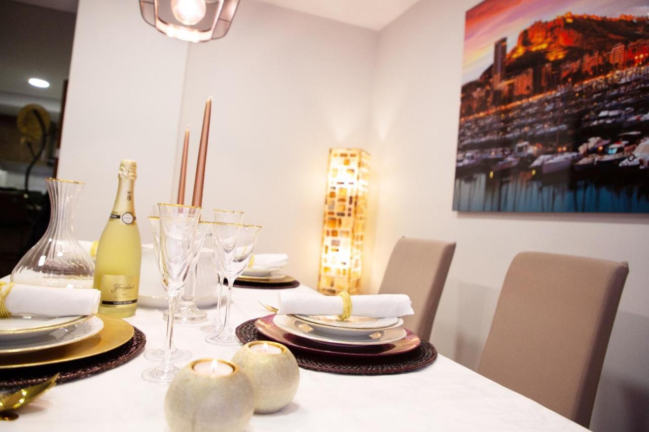 Luxury New Apartment City Centre & Beach, Alicante Exteriör bild