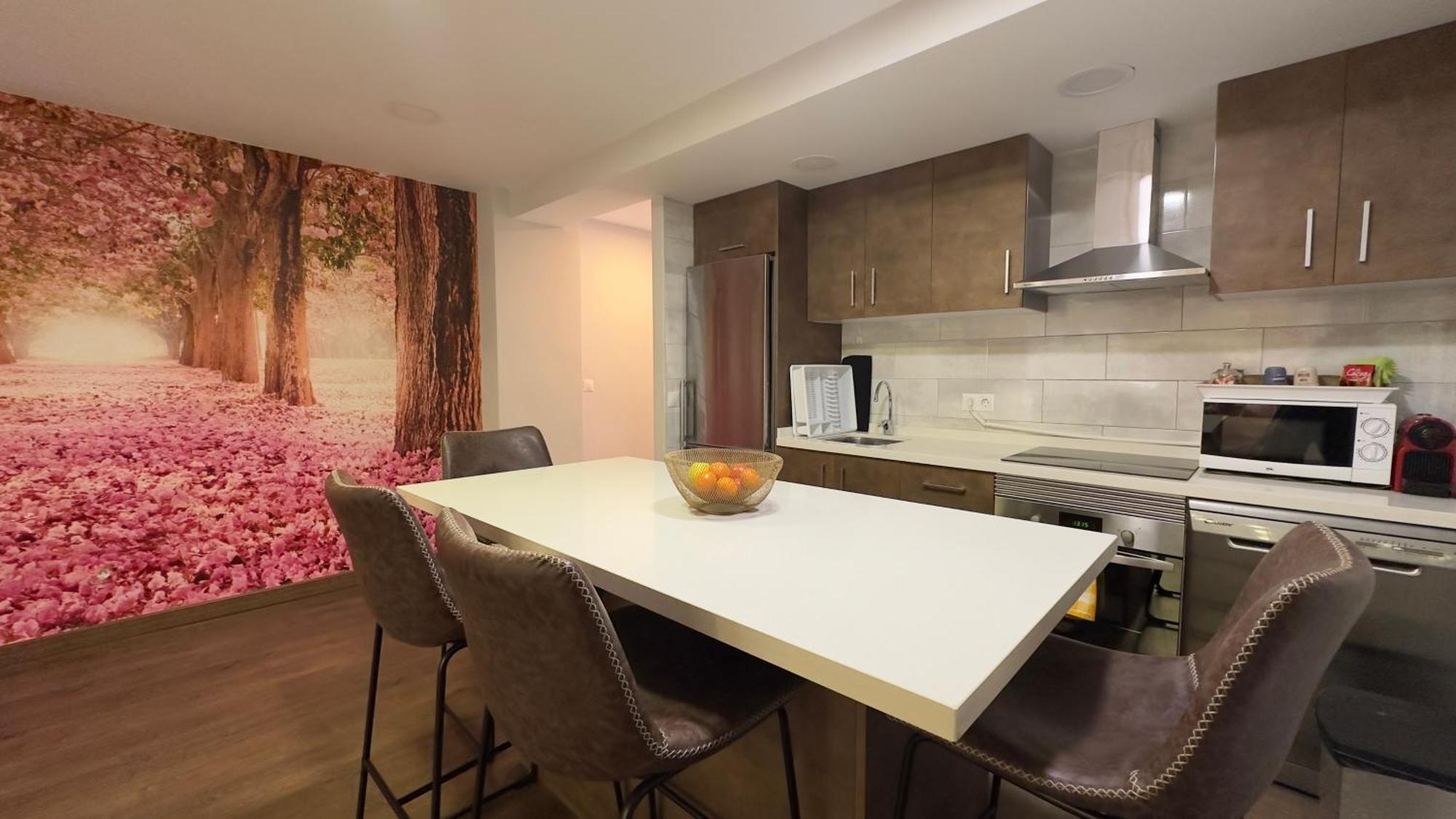 Luxury New Apartment City Centre & Beach, Alicante Exteriör bild