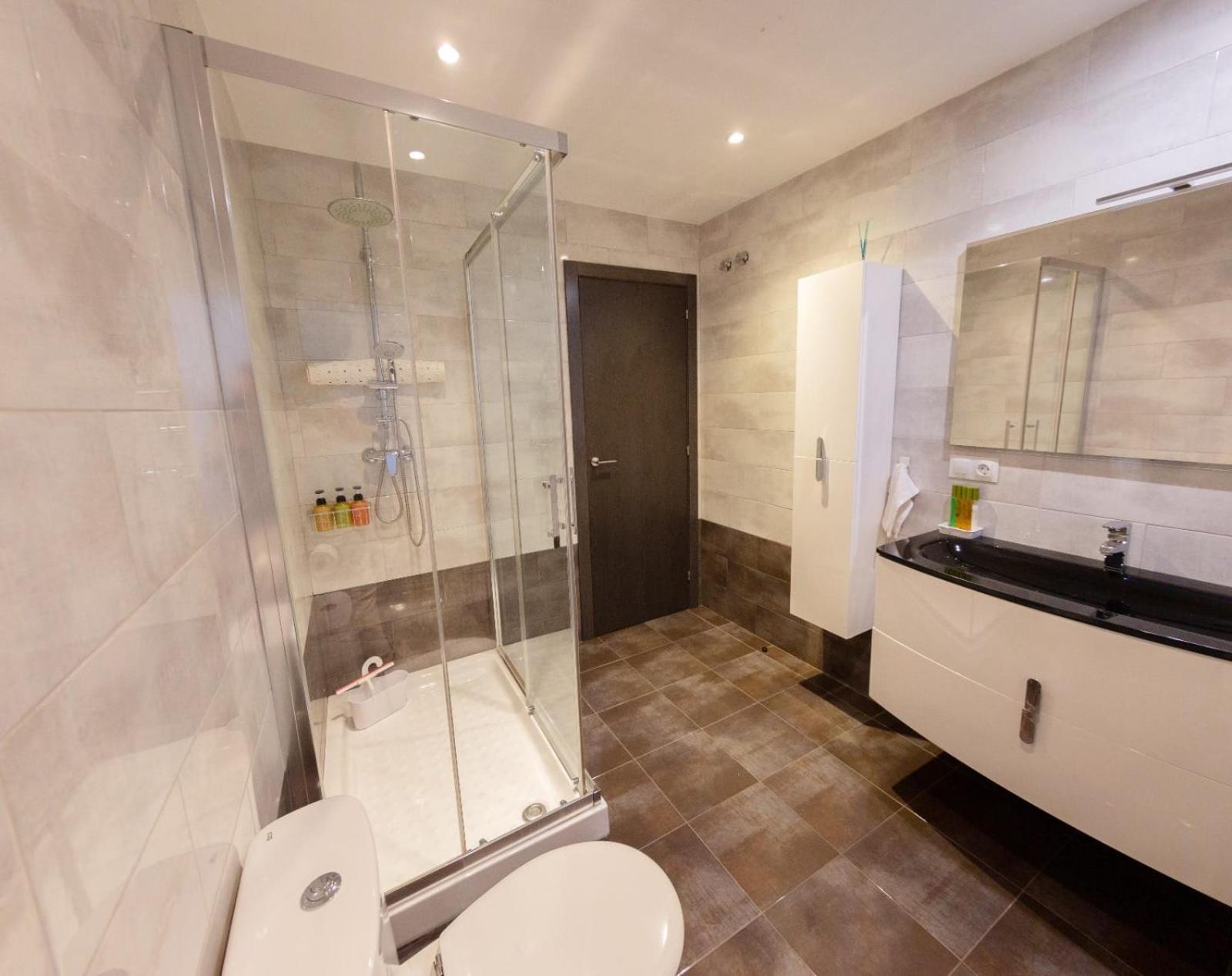 Luxury New Apartment City Centre & Beach, Alicante Exteriör bild